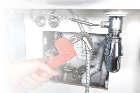 Equipo de fontaneros profesionales en Cartagena